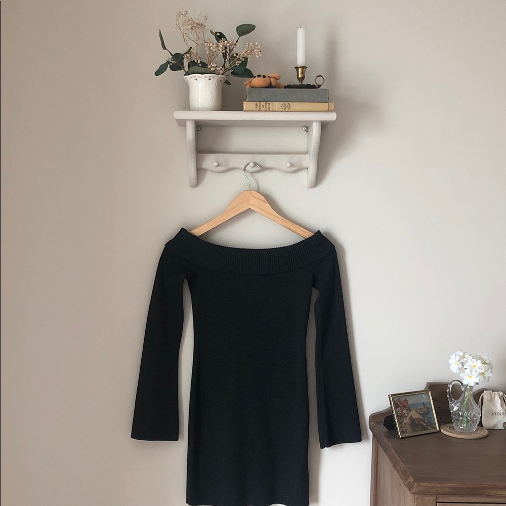 Aritzia Dark Heather Grey - Off-Shoulder Mini Dress - size XXS